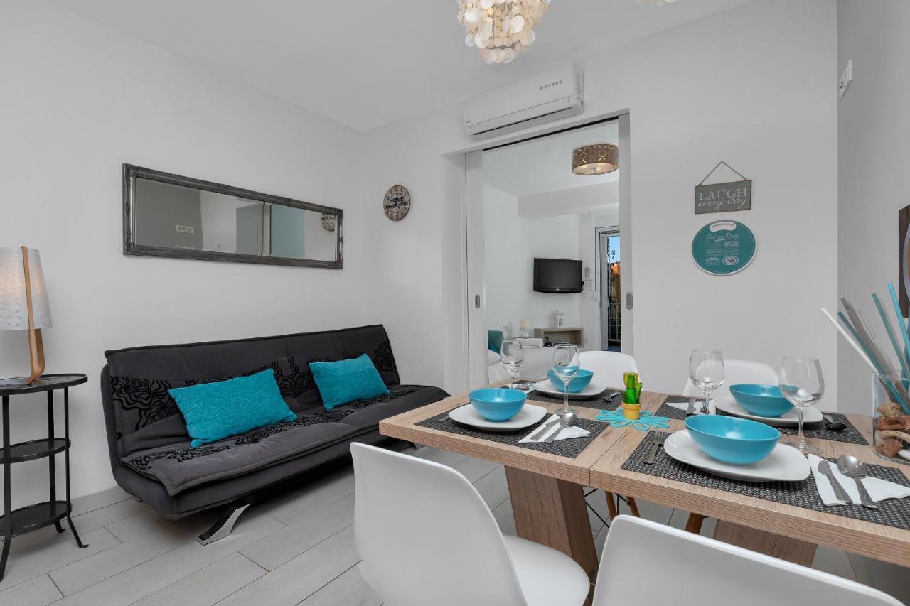Apartments Villa Joy ポドゥゴラ エクステリア 写真