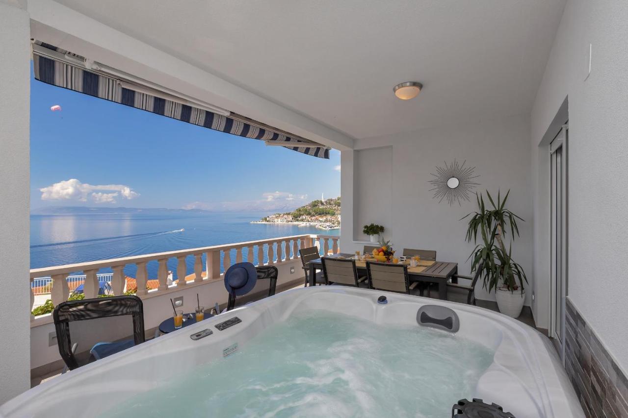 Apartments Villa Joy ポドゥゴラ エクステリア 写真
