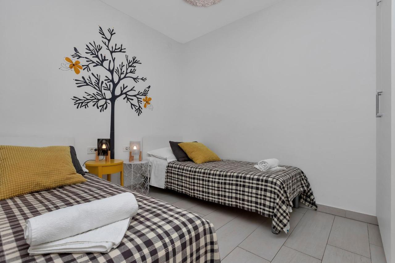 Apartments Villa Joy ポドゥゴラ エクステリア 写真