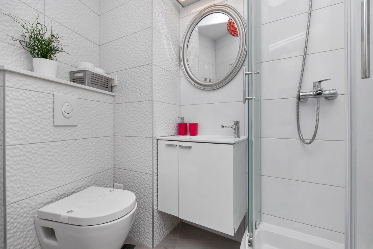 Apartments Villa Joy ポドゥゴラ エクステリア 写真