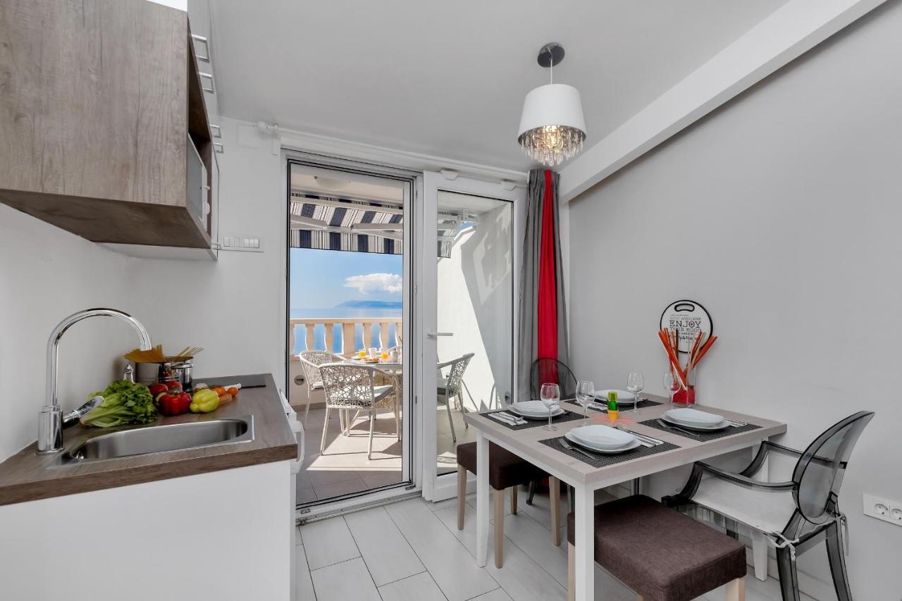 Apartments Villa Joy ポドゥゴラ エクステリア 写真